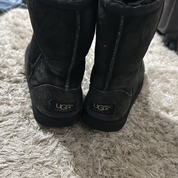 Black Ugg Boots Kids size 5 - Picture 4 of 5